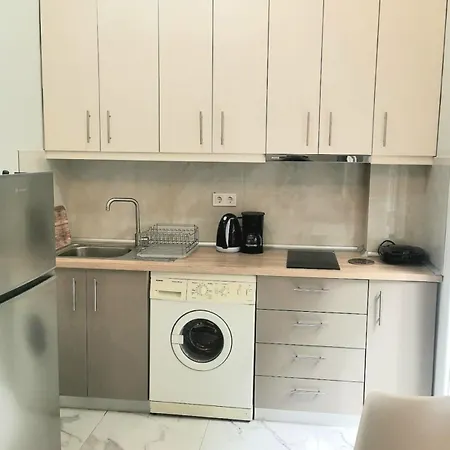1 Apartment